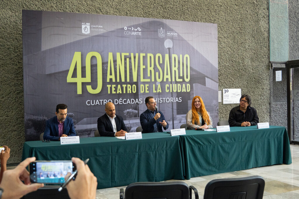 INVITAN CONARTE Y FISL A CELEBRAR CON «EL BARBERO DE SEVILLA» 40 AÑOS DEL TEATRO DE LA CIUDAD